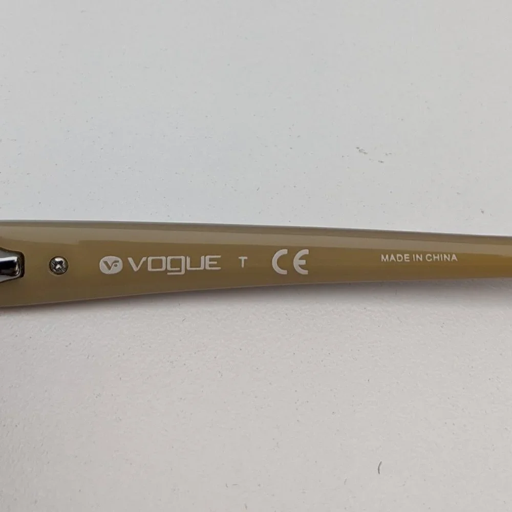 🕶️Vogue VO2789-B Eyeglasses 52/16 135 /KAB432🕶️​